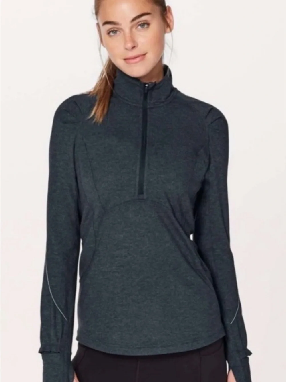 Lululemon Extra Mile 1/2 Zip / Size 6
